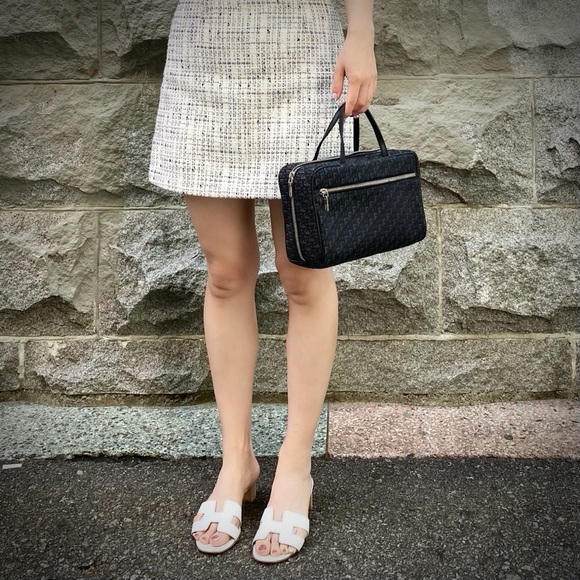 Sale!❤️DIOR black monogram handbag - Picture 4 of 10